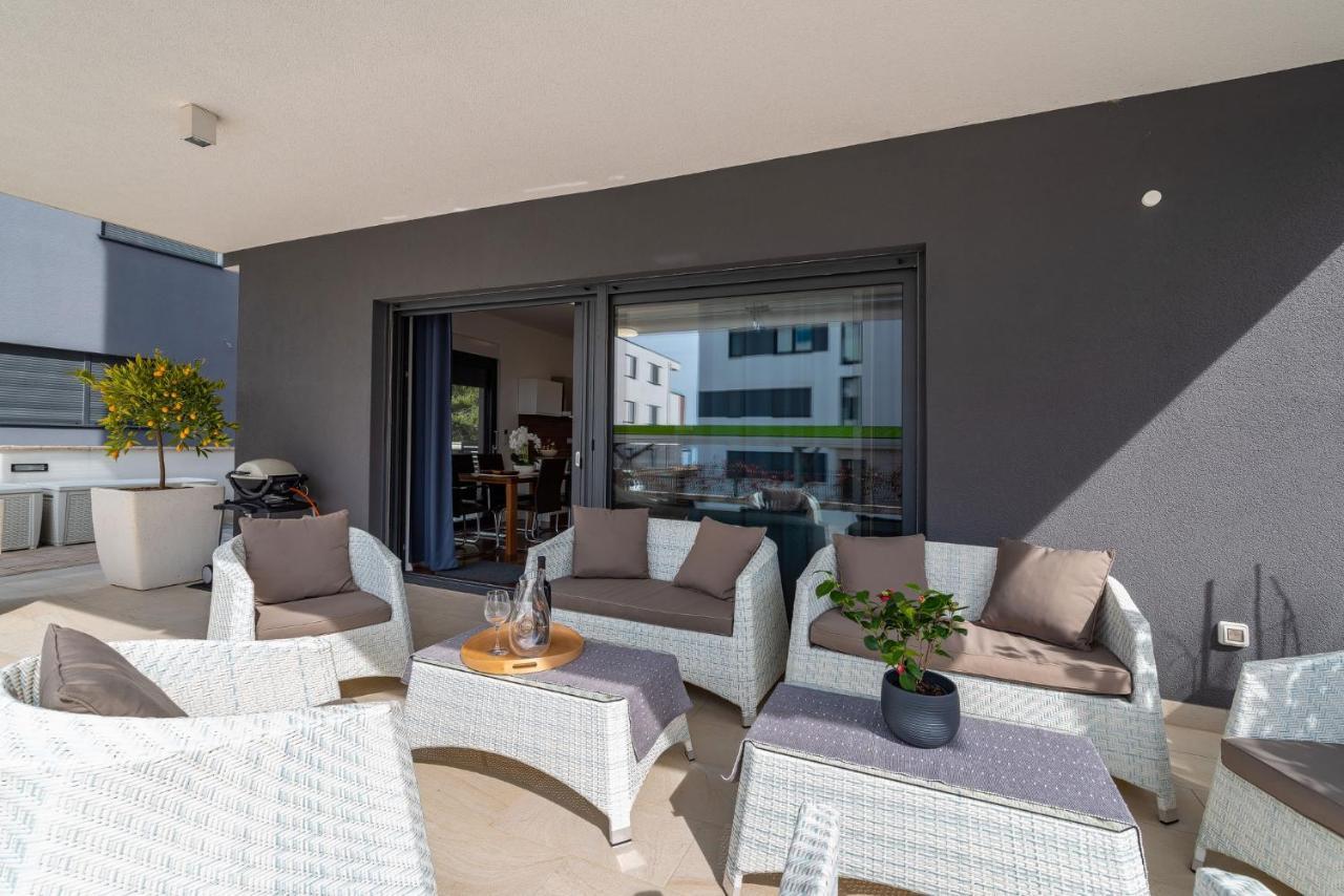 Apartman Darija Sukošan Dış mekan fotoğraf